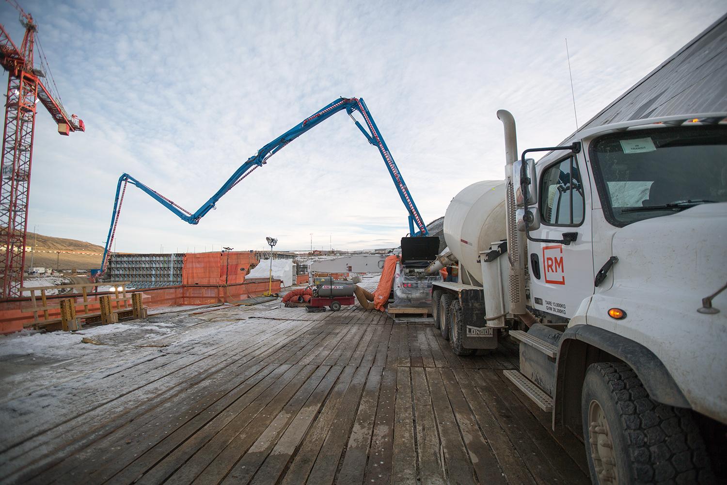 Concrete being pumped into a coupling chamber at the powerhouse. | December 2018