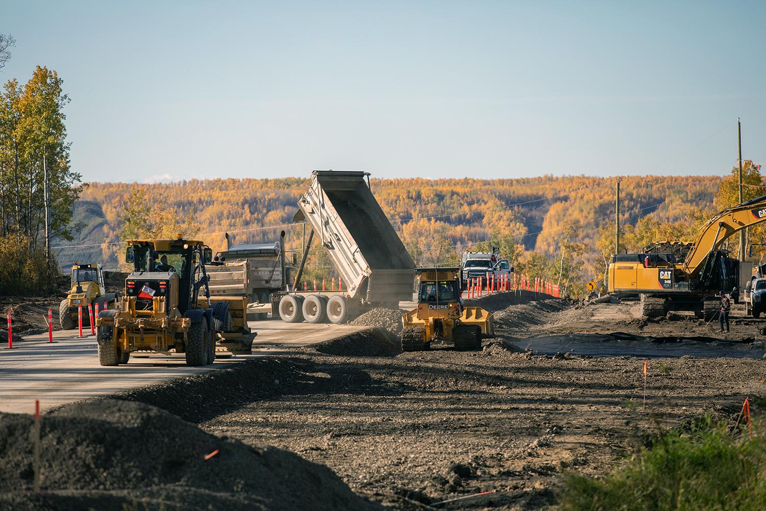 A chain-up area at the top of Old Fort Road is constructed for large trucks to safely park and install or remove chains needed for winter driving conditions. | September 2019