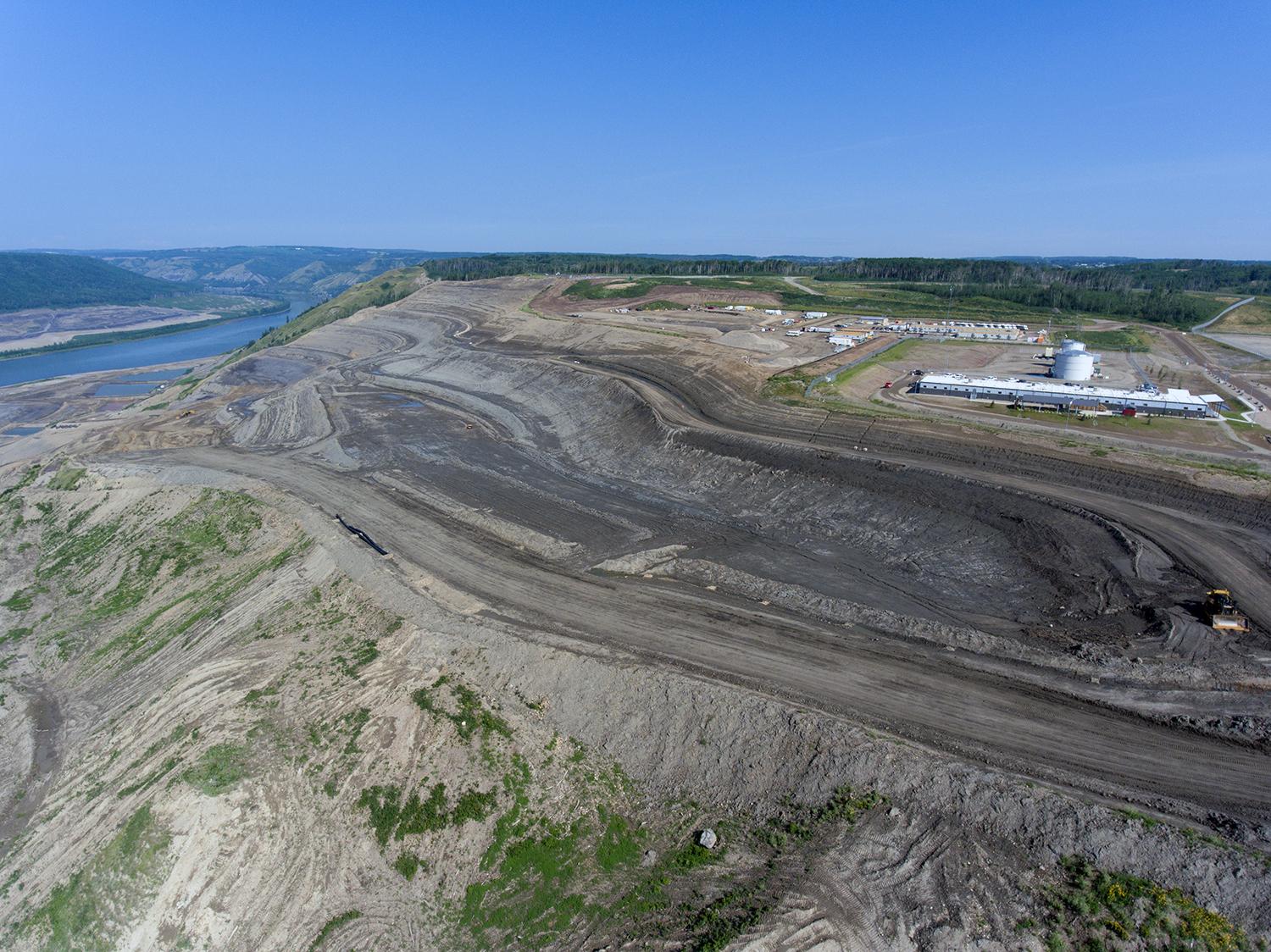 Aerial view of the excavation on the north bank | July 2017