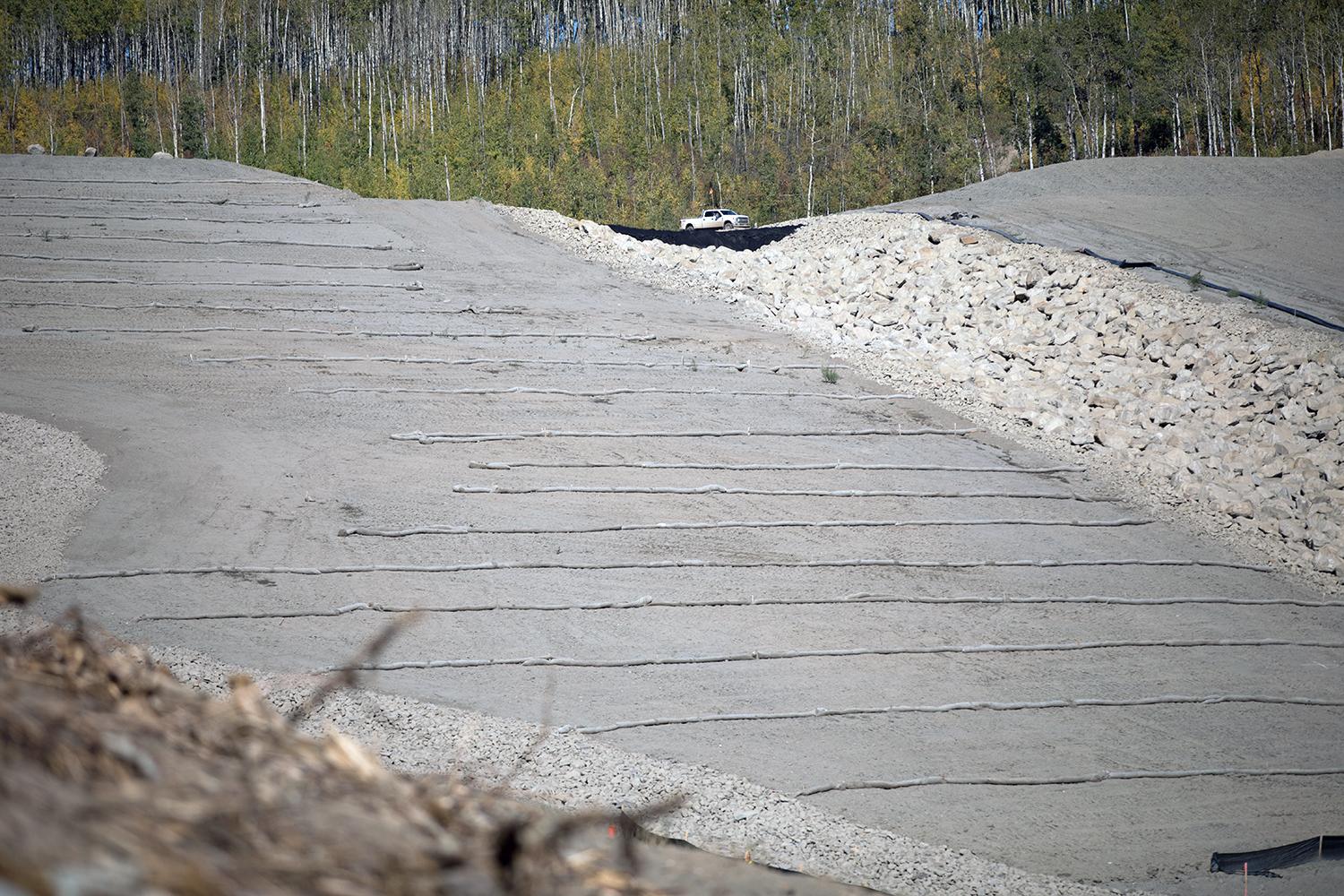 Inclined section of the L3 Gully above closure channel on the north bank | September 2017