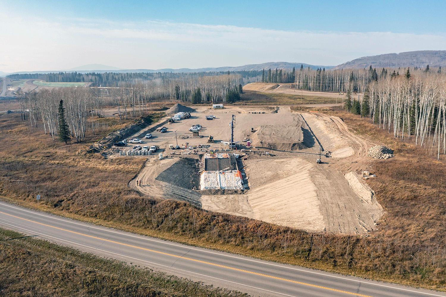 A north-facing view at the Lynx Creek boat launch with the existing Highway 29 alignment shown in front. | October 2022