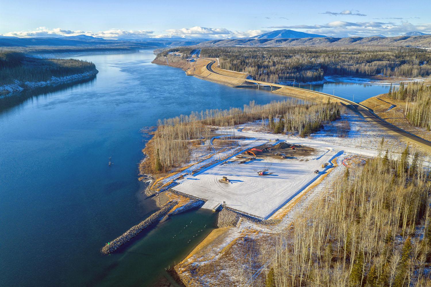 Work underway at Lynx Creek to build an Indigenous cultural display. | December 2025