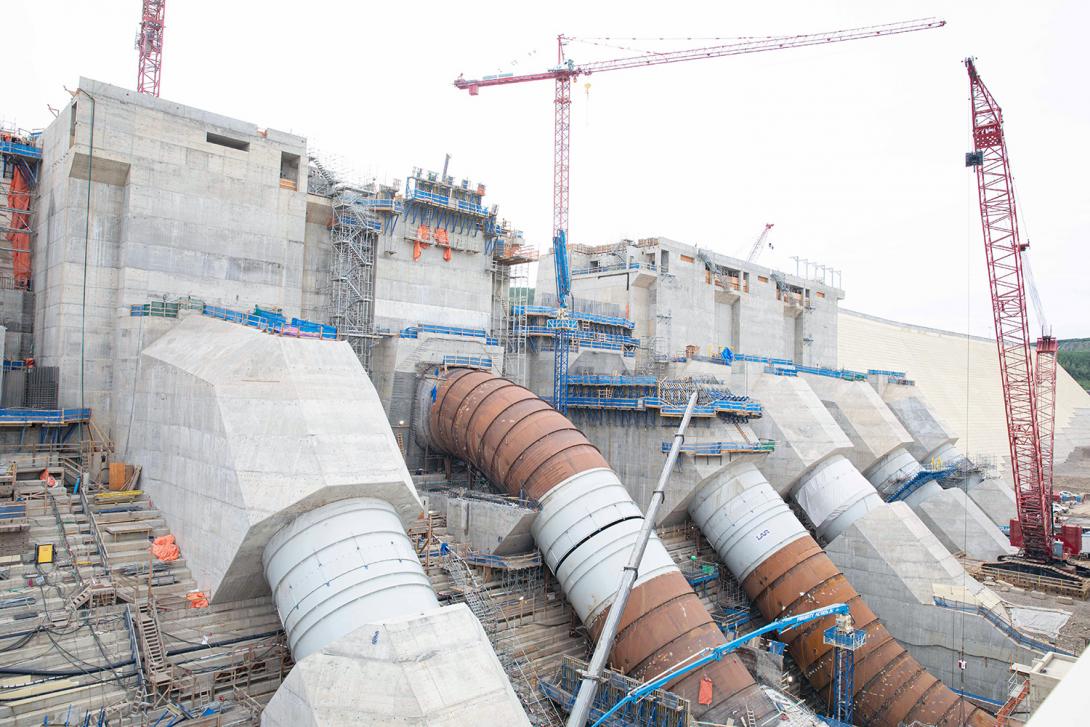 Penstock units 6 through 1, units 1-3 and unit 6 are encased in concrete; work is ongoing to complete units 4 & 5. | August 2022