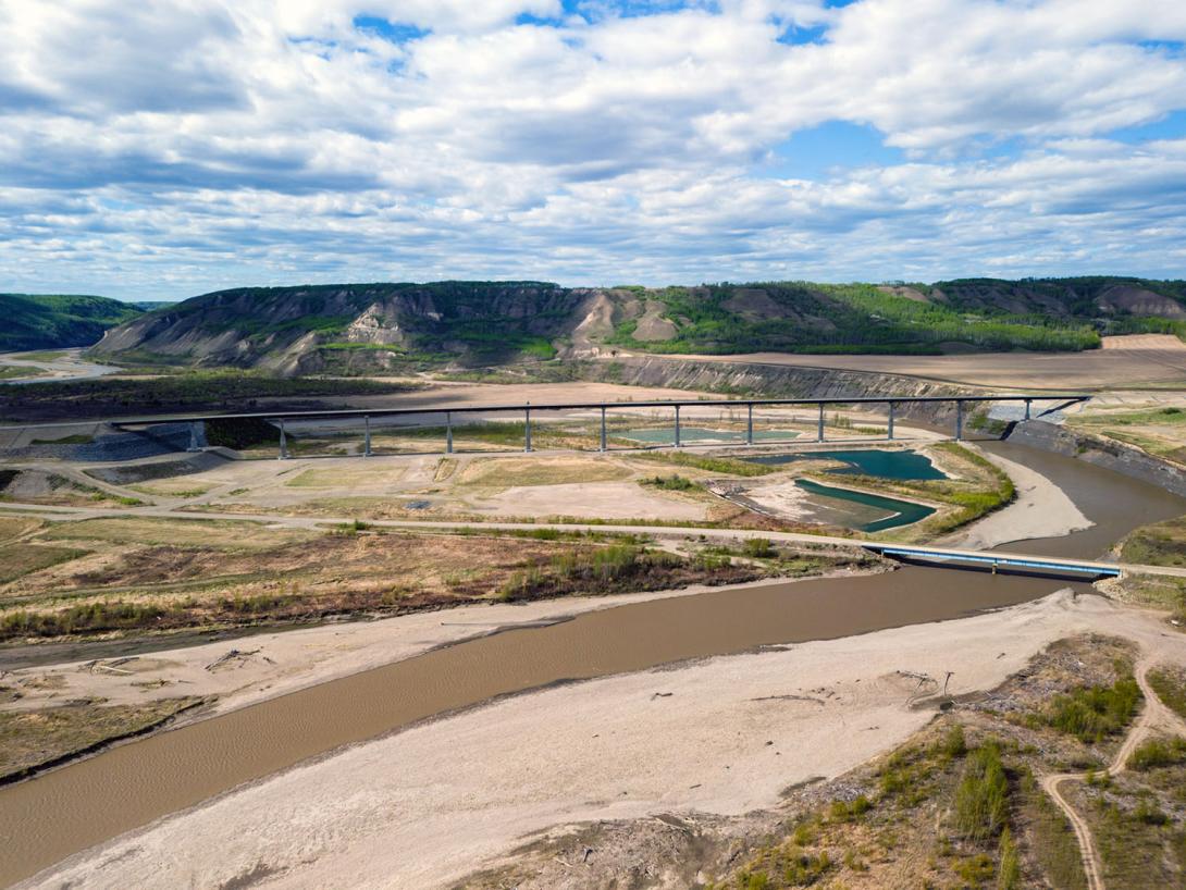 The Halfway River is the largest tributary on the Peace River upstream of the Site C dam. The Halfway River bridge is 1-kilometre long and crosses one of the widest areas of the Site C reservoir. | May 2024