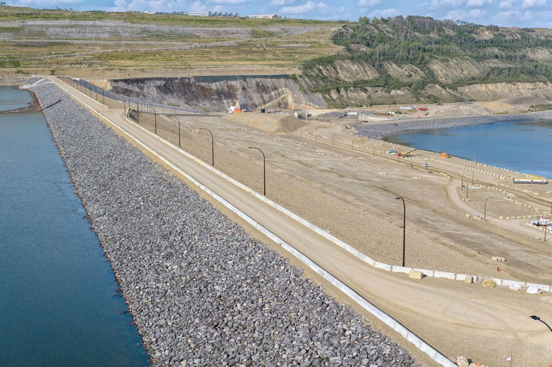 Light standards have been installed along the dam crest. | July 2025